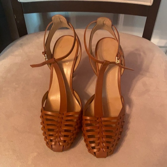 Banana Republic Shoes - Banana Republic woven heels